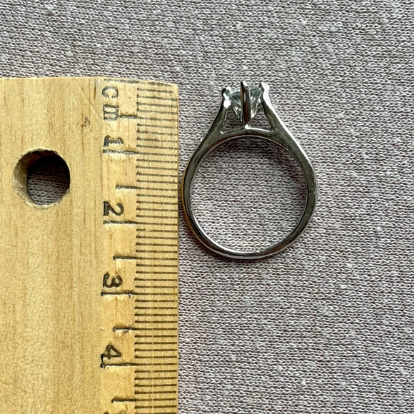 Engagement-look ring, high prong setting - Picture 5 of 5